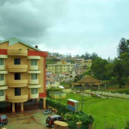 Hotel Blue Bird Ooty Εξωτερικό φωτογραφία