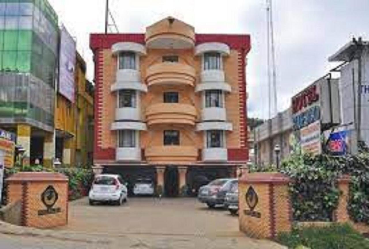 Hotel Blue Bird Ooty Εξωτερικό φωτογραφία