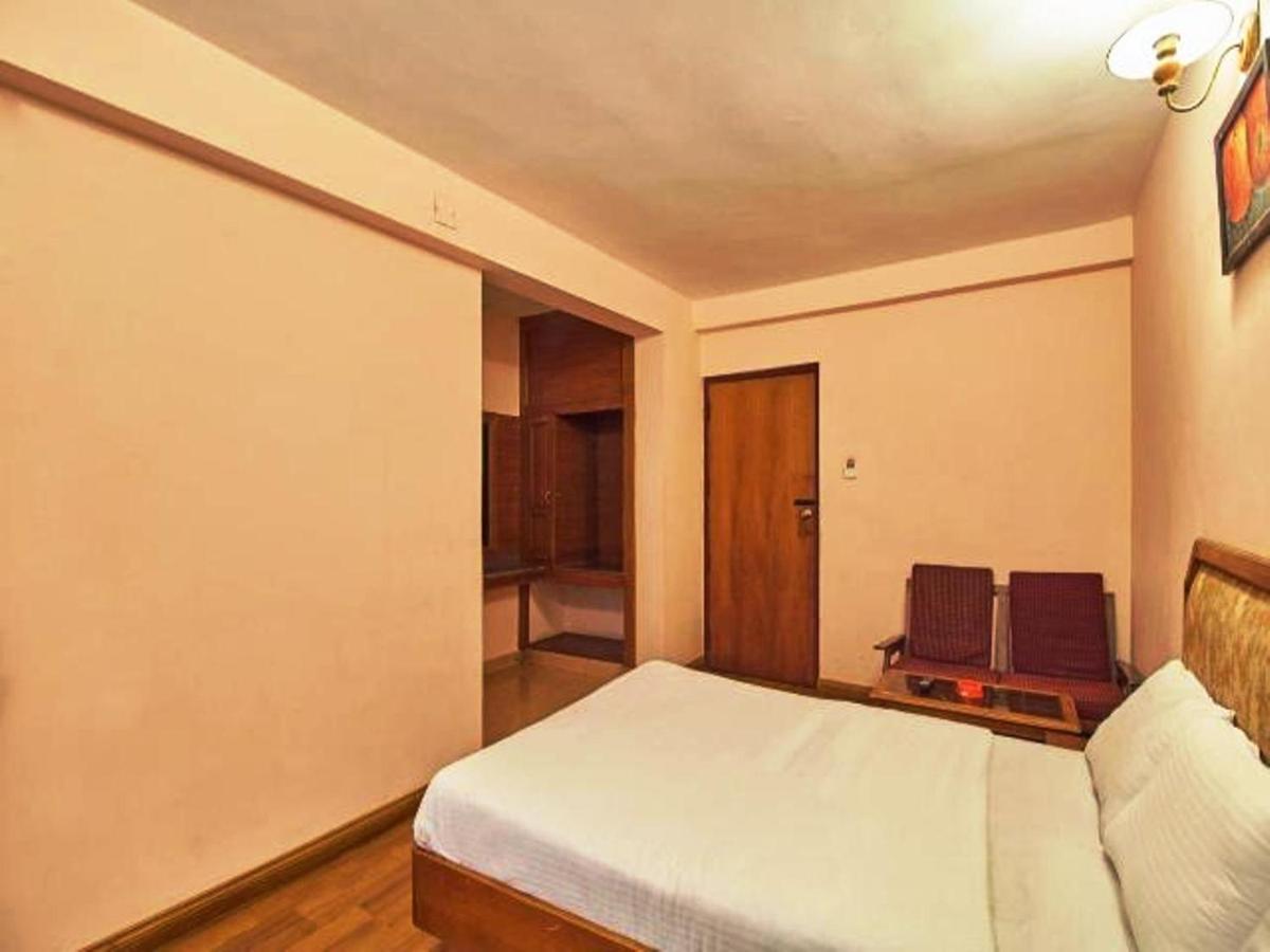 Hotel Blue Bird Ooty Εξωτερικό φωτογραφία