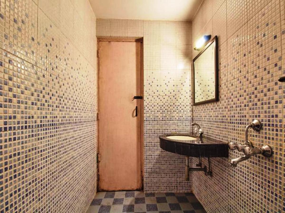 Hotel Blue Bird Ooty Εξωτερικό φωτογραφία