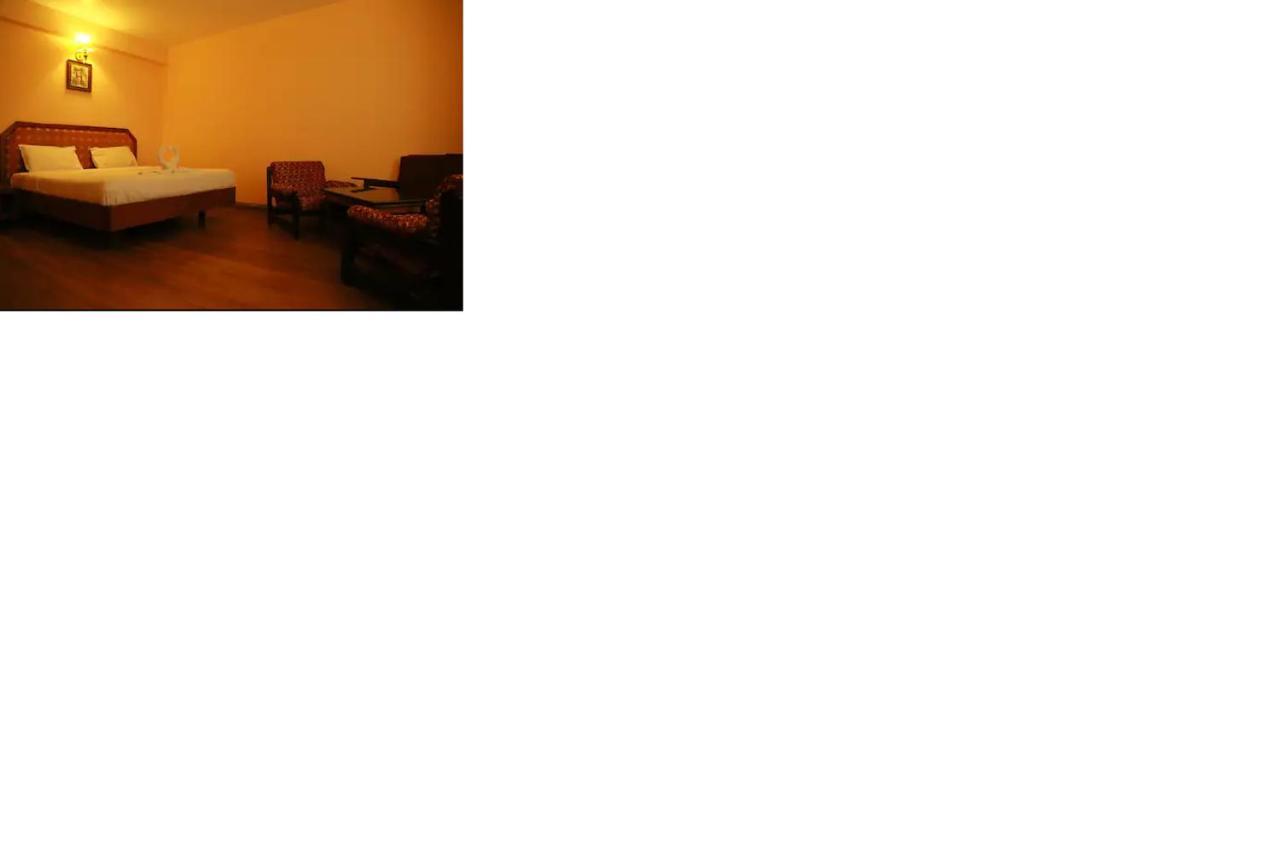 Hotel Blue Bird Ooty Εξωτερικό φωτογραφία