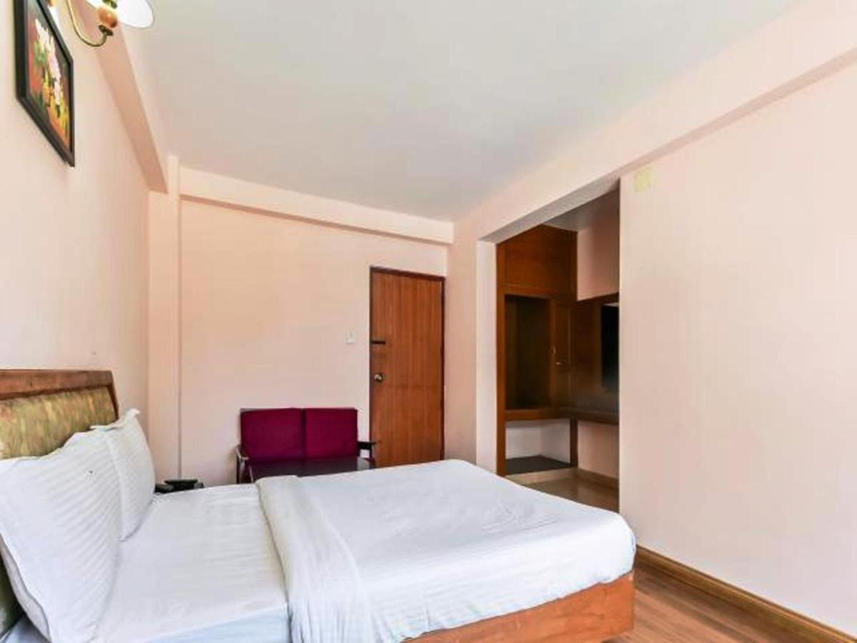 Hotel Blue Bird Ooty Εξωτερικό φωτογραφία