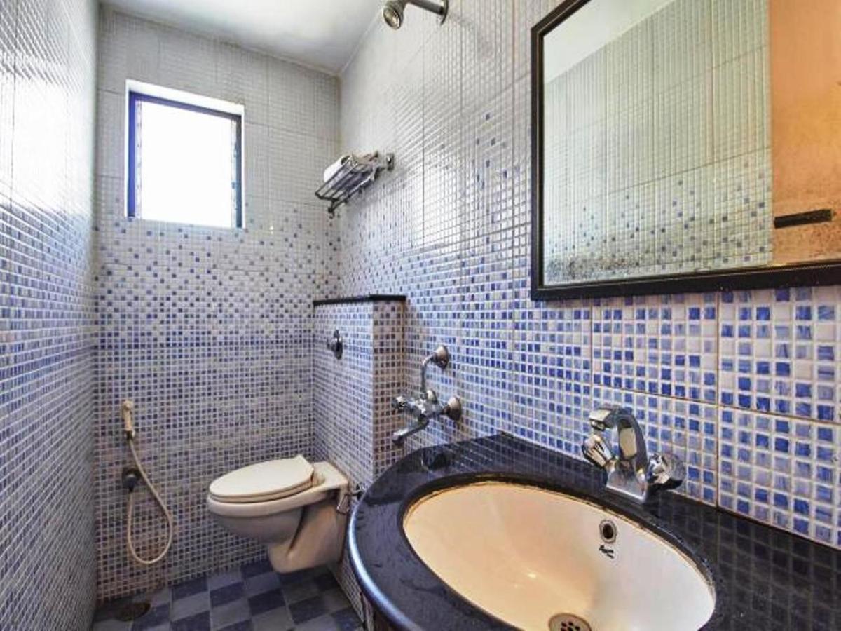 Hotel Blue Bird Ooty Εξωτερικό φωτογραφία